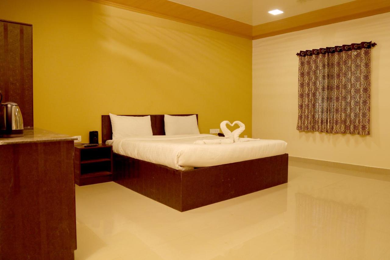 Royal Nature Resort Поллачи Экстерьер фото